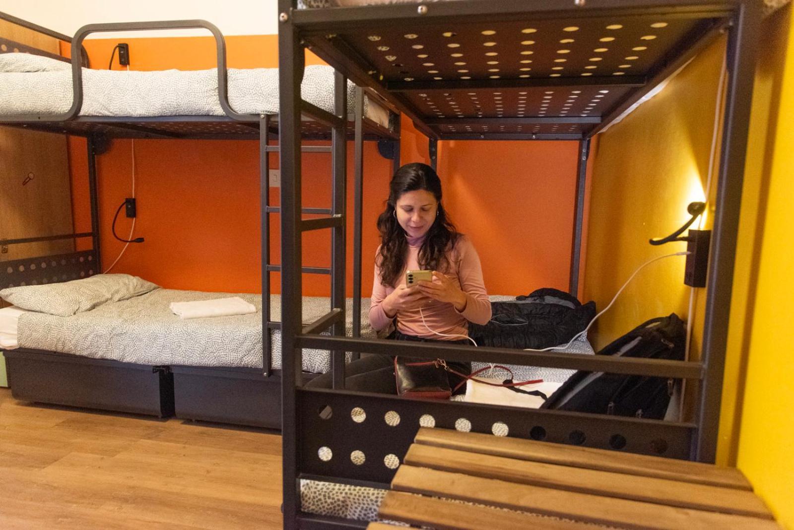 Sunflower Beach Backpacker Hostel & Bar Rimini Esterno foto